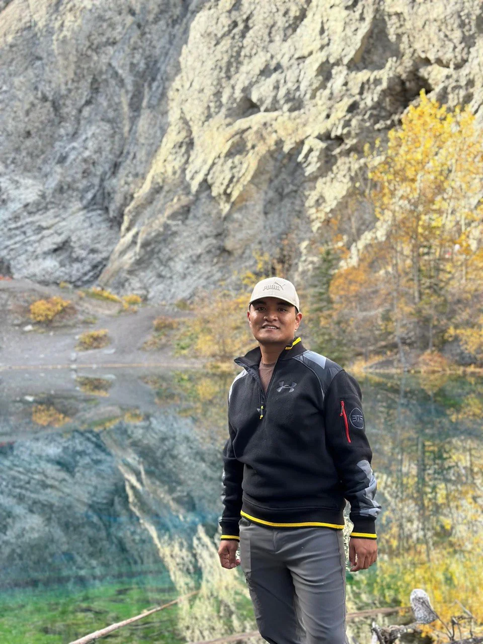 Agent Lakpa Dendy Sherpa
